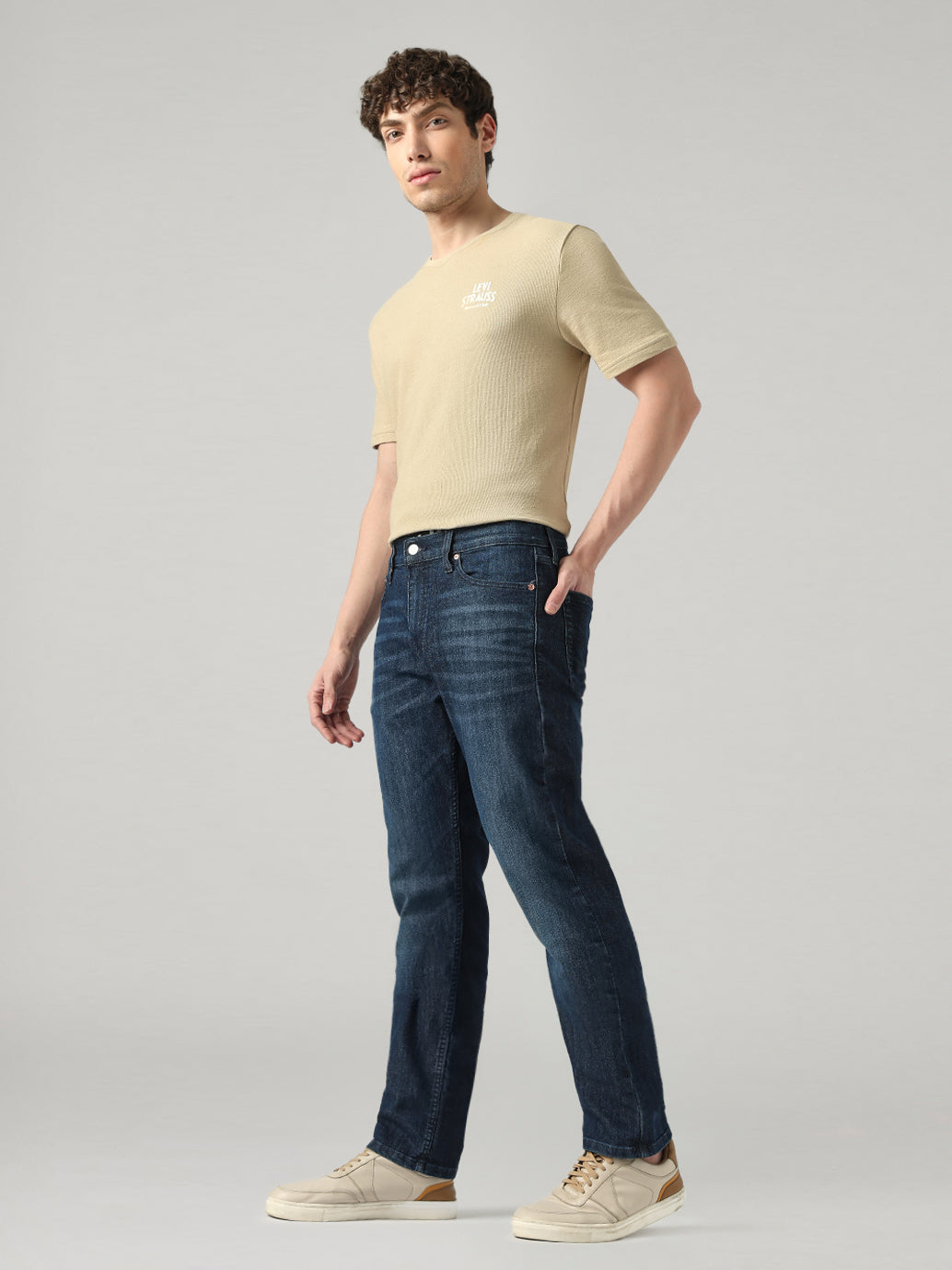 Men's 513 Dark Blue Slim Straight Fit Mid Rise Jeans