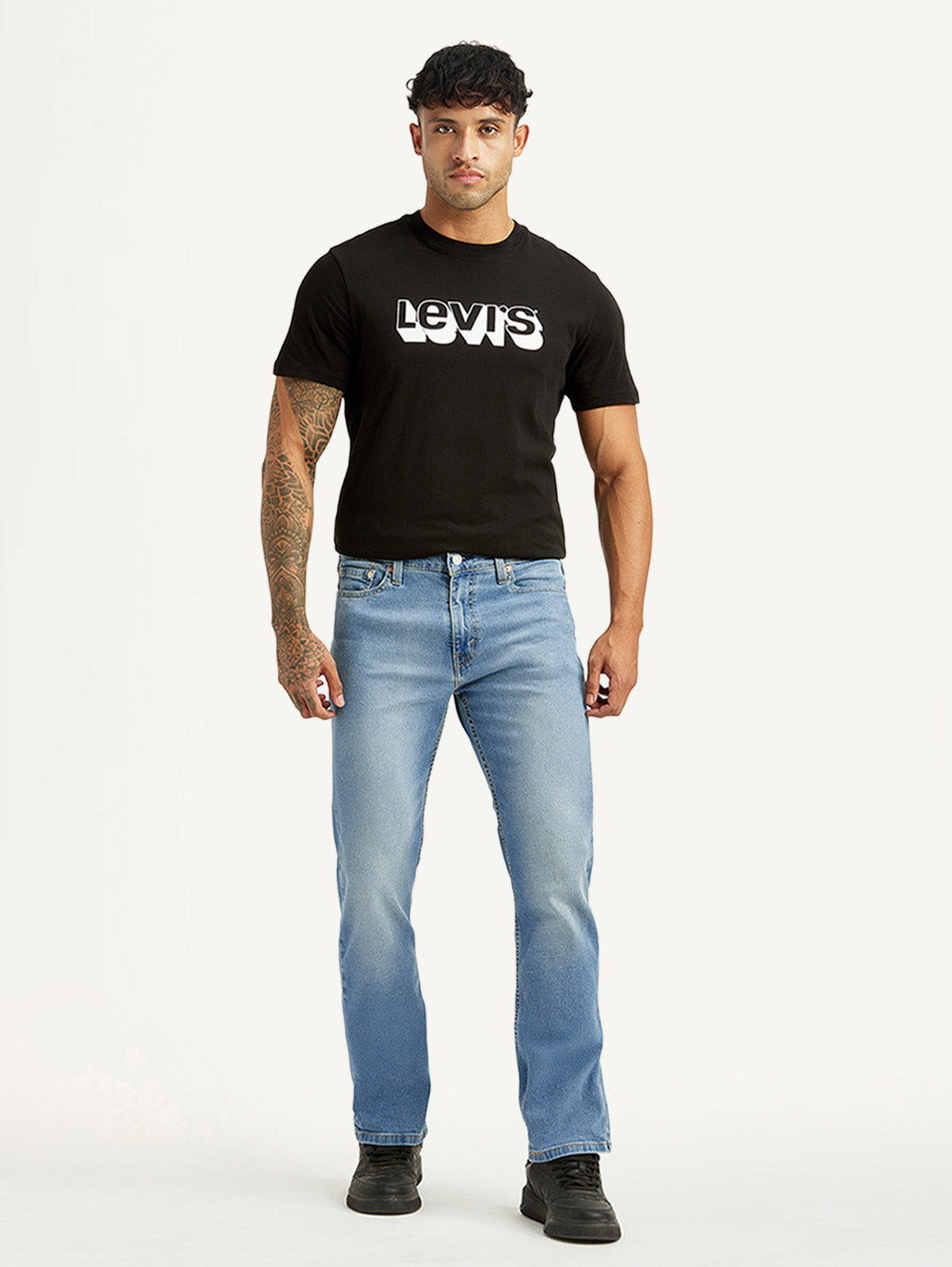 Men's 513 Light Blue Slim Tapered Fit Mid Rise Jeans - Front View