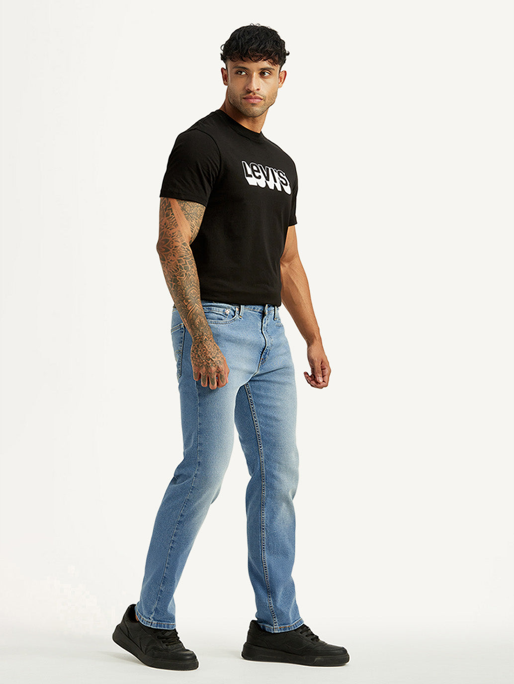 Men's 513 Light Blue Slim Tapered Fit Mid Rise Jeans - Side View
