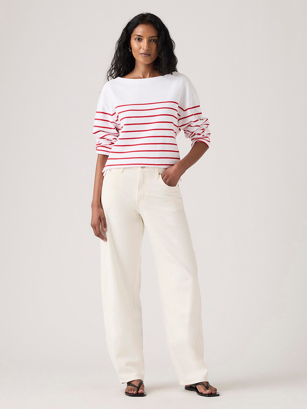 Women's Baggy Dad Barrel Jeans - Front View