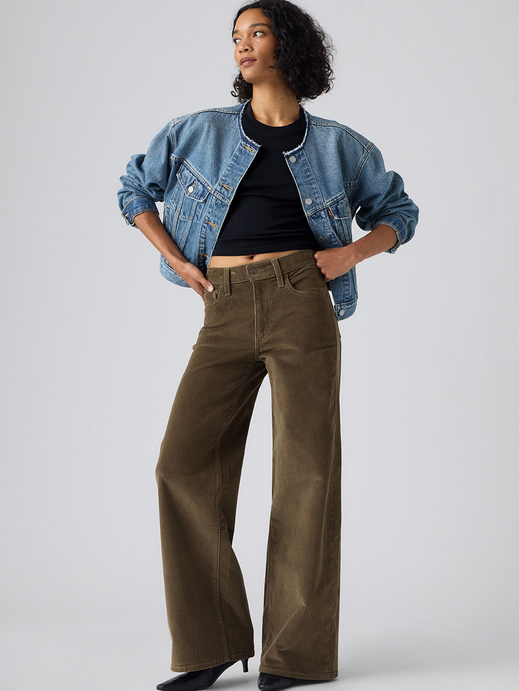 Levi's® Women's Corduroy 728 High Rise Wide-Leg Pants