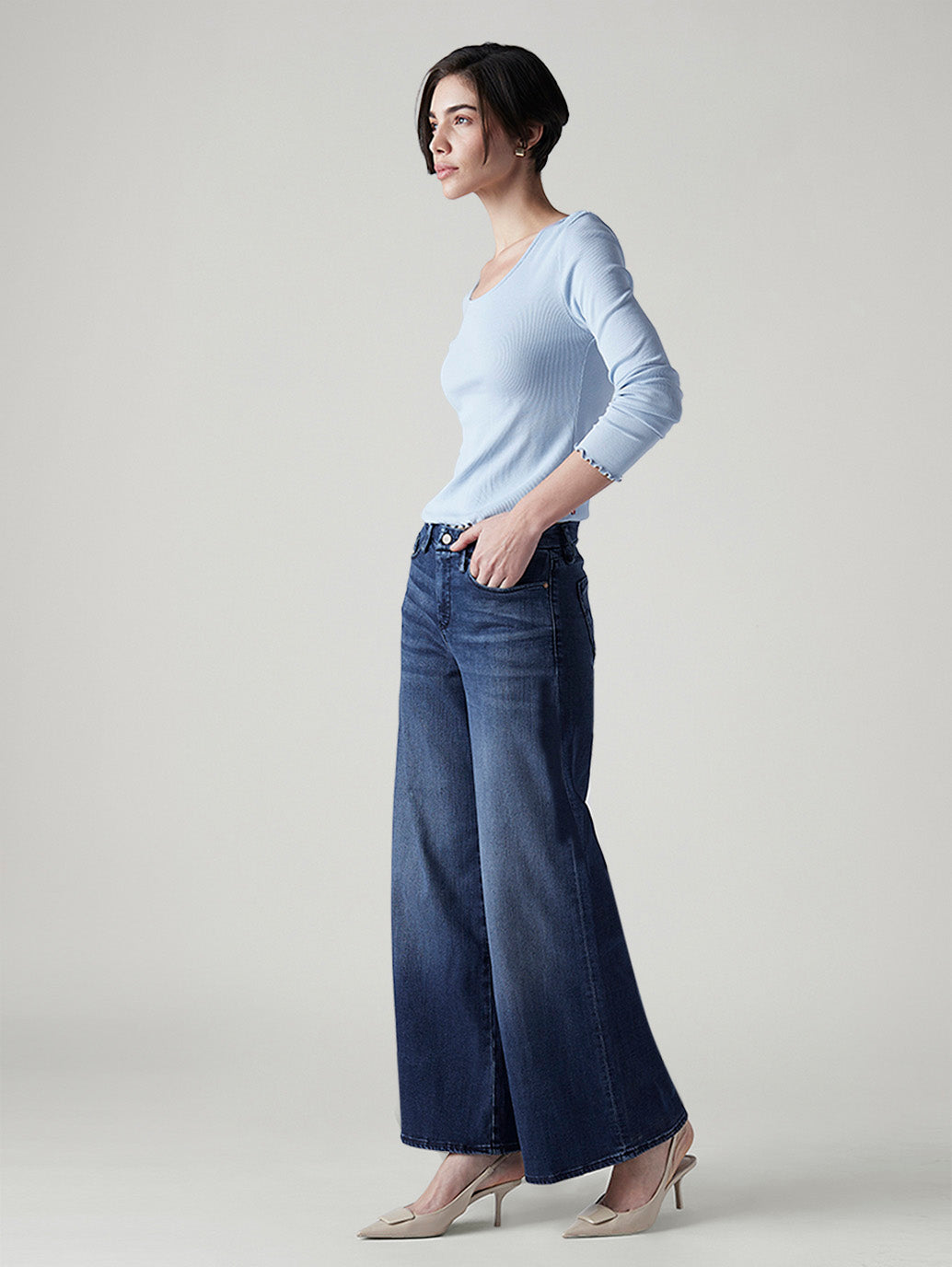 Women's 318 Dark Indigo Wide Leg Fit Mid Rise Redloop Jeans - Side View