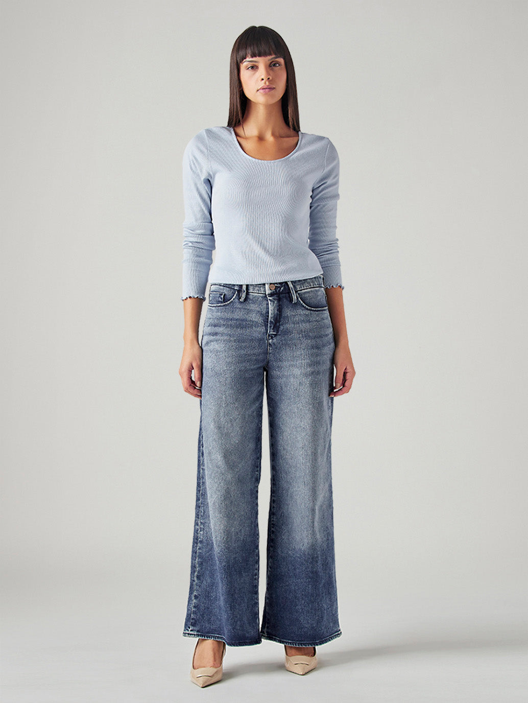 Women's 318 Dark Indigo Shaping Wide Leg Fit Mid Rise Redloop Jeans - Front View