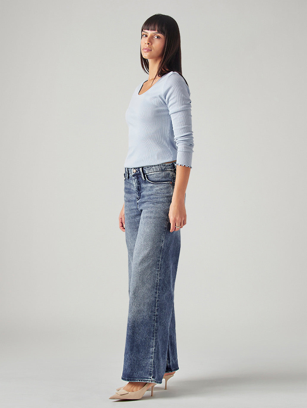 Women's 318 Dark Indigo Shaping Wide Leg Fit Mid Rise Redloop Jeans - Side View