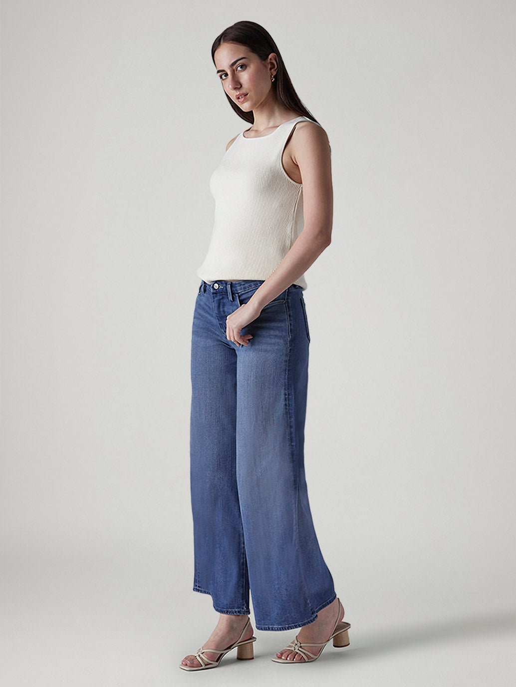 Women's 318 Shaping Wide Leg Fit Mid Rise Redloop Jeans - 20 View