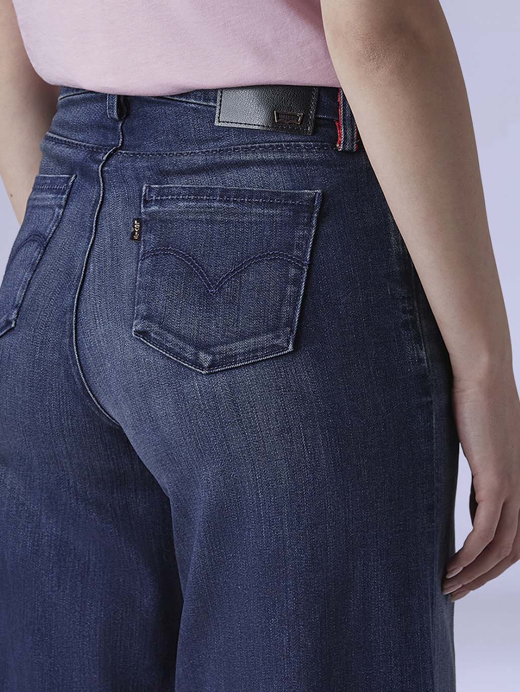 Women's 318 Dark Indigo Shaping Wide Leg Fit Mid Rise Redloop Jeans - Detail View