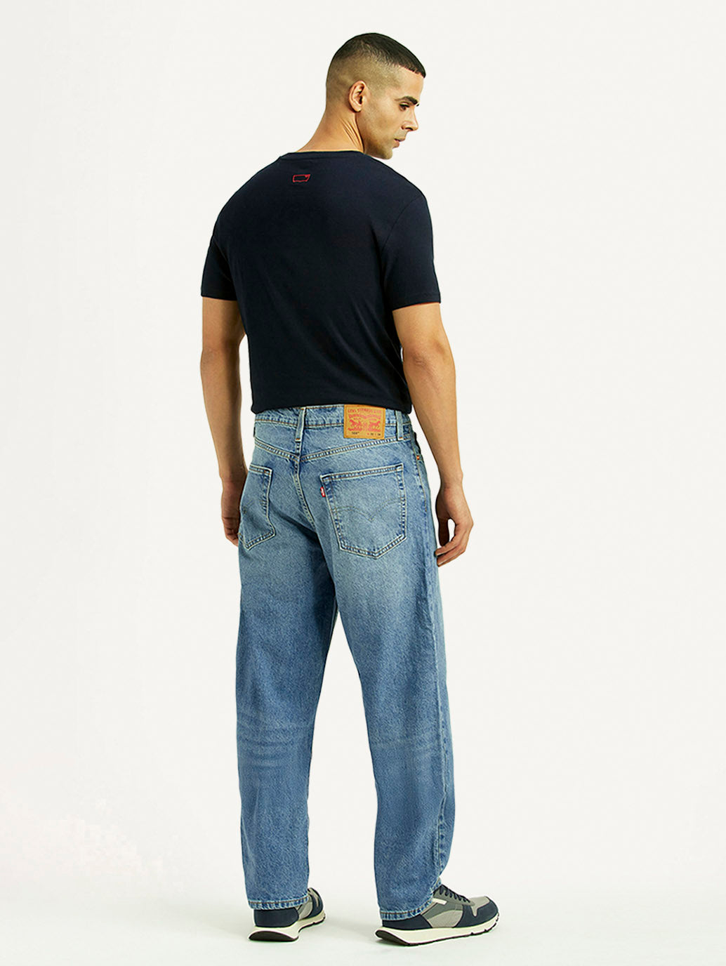 Men's 568 Light Blue Loose Fit Mid Rise Jeans - Back View