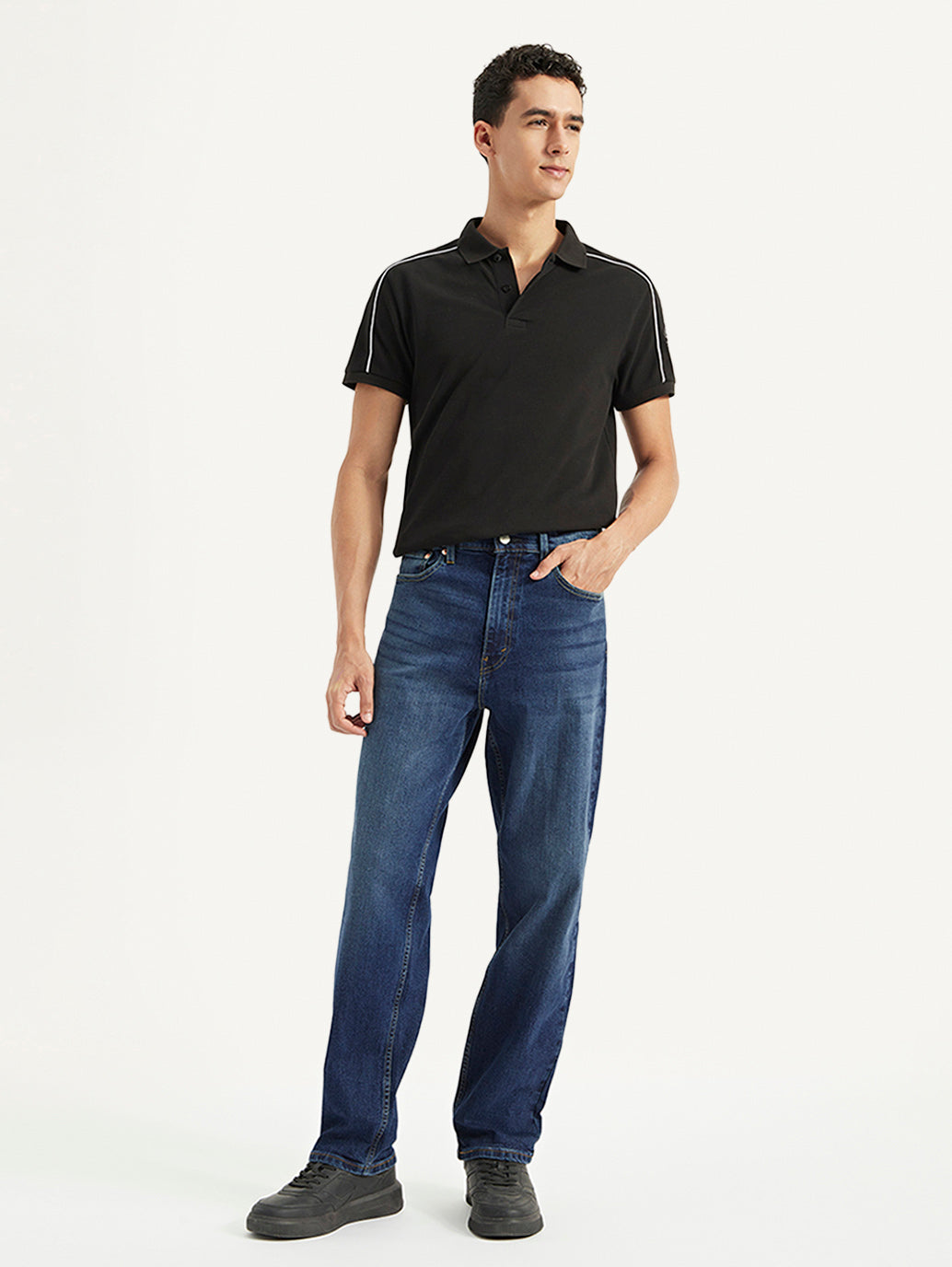 Men's 568 Blue Loose Fit Mid Rise Jeans - Styleshot View