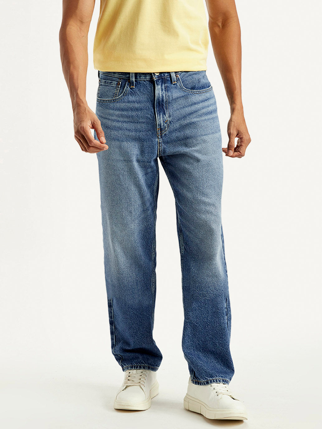 Men's 568 Blue Loose Fit Mid Rise Jeans - Front View