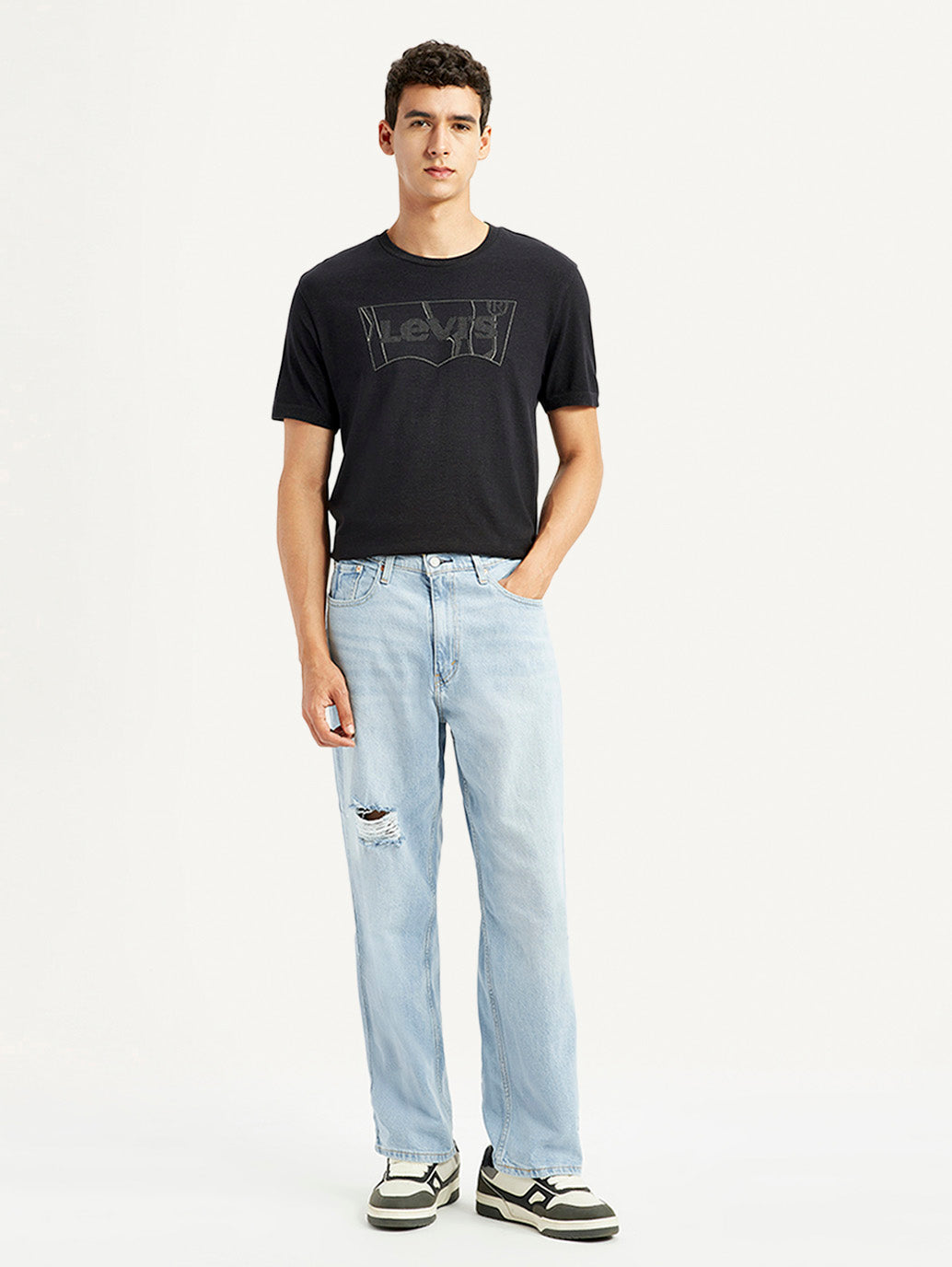 Men's 568 Light Blue Loose Fit Mid Rise Jeans - Front View