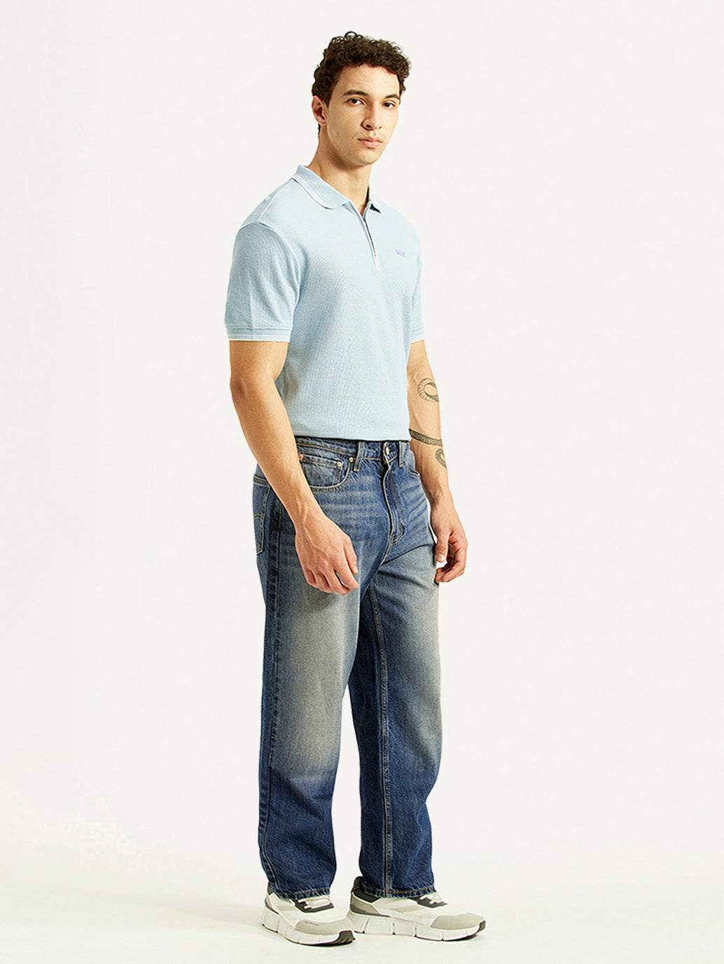 Men's 568 Blue Baggy Fit Mid Rise Jeans - Side View