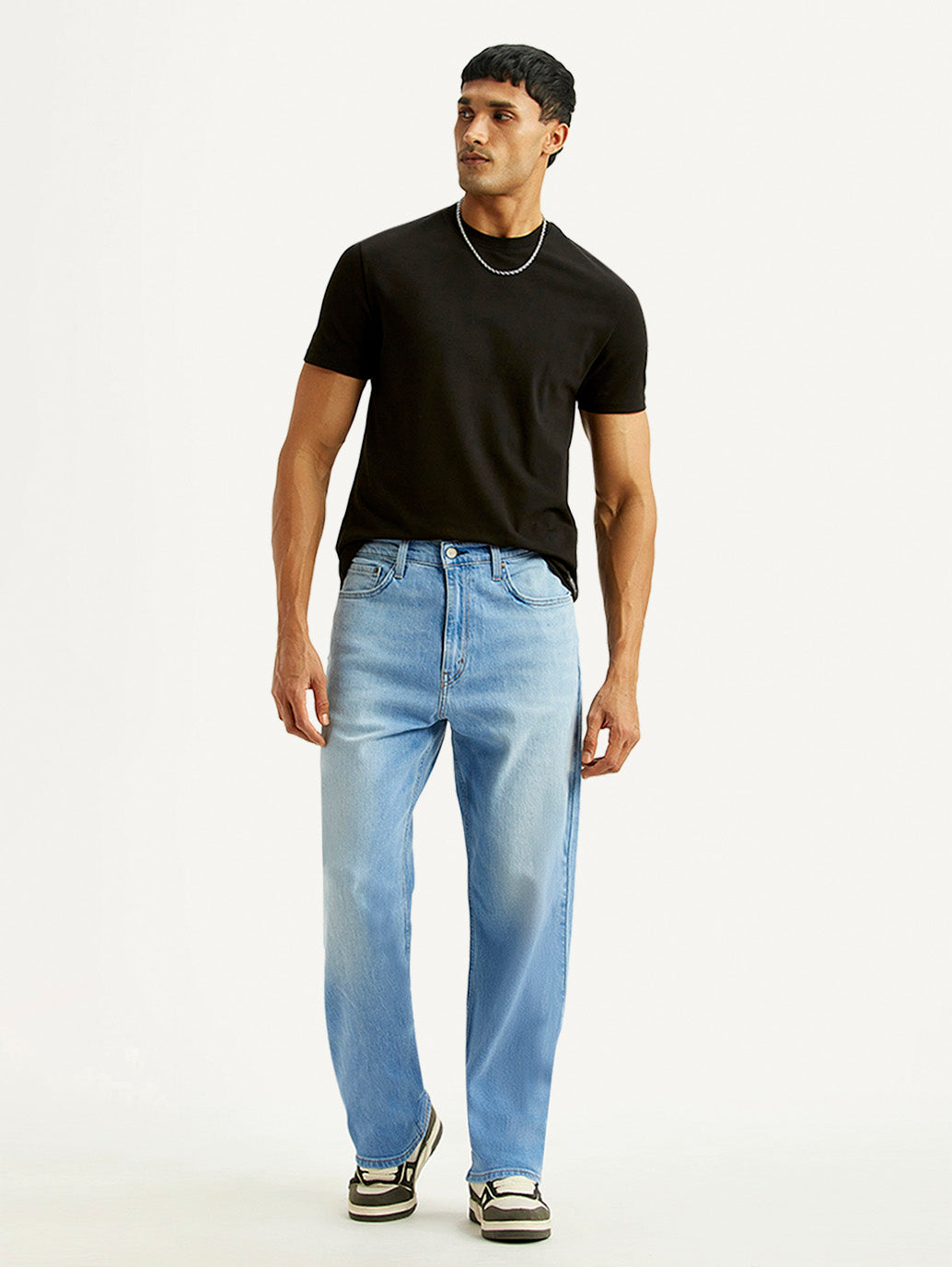 Men's 568 Light Blue Loose Fit Mid Rise Jeans - Styleshot View