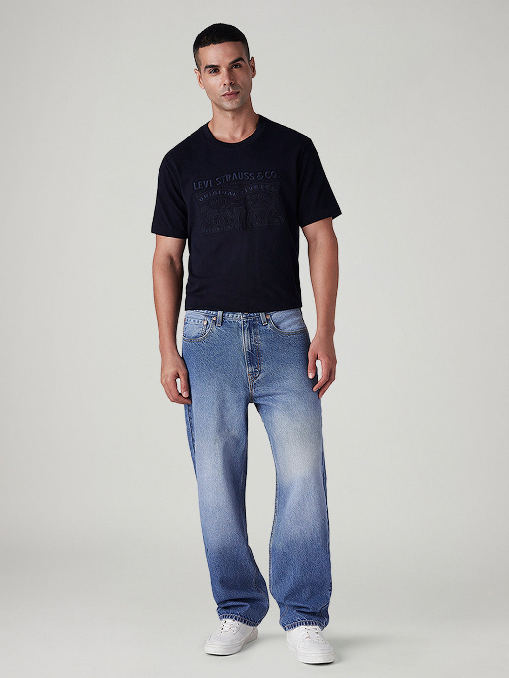 Men's 568 Blue Loose Fit Mid Rise Jeans - Front View