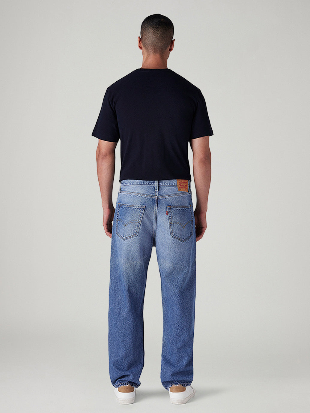 Men's 568 Blue Loose Fit Mid Rise Jeans - Back View
