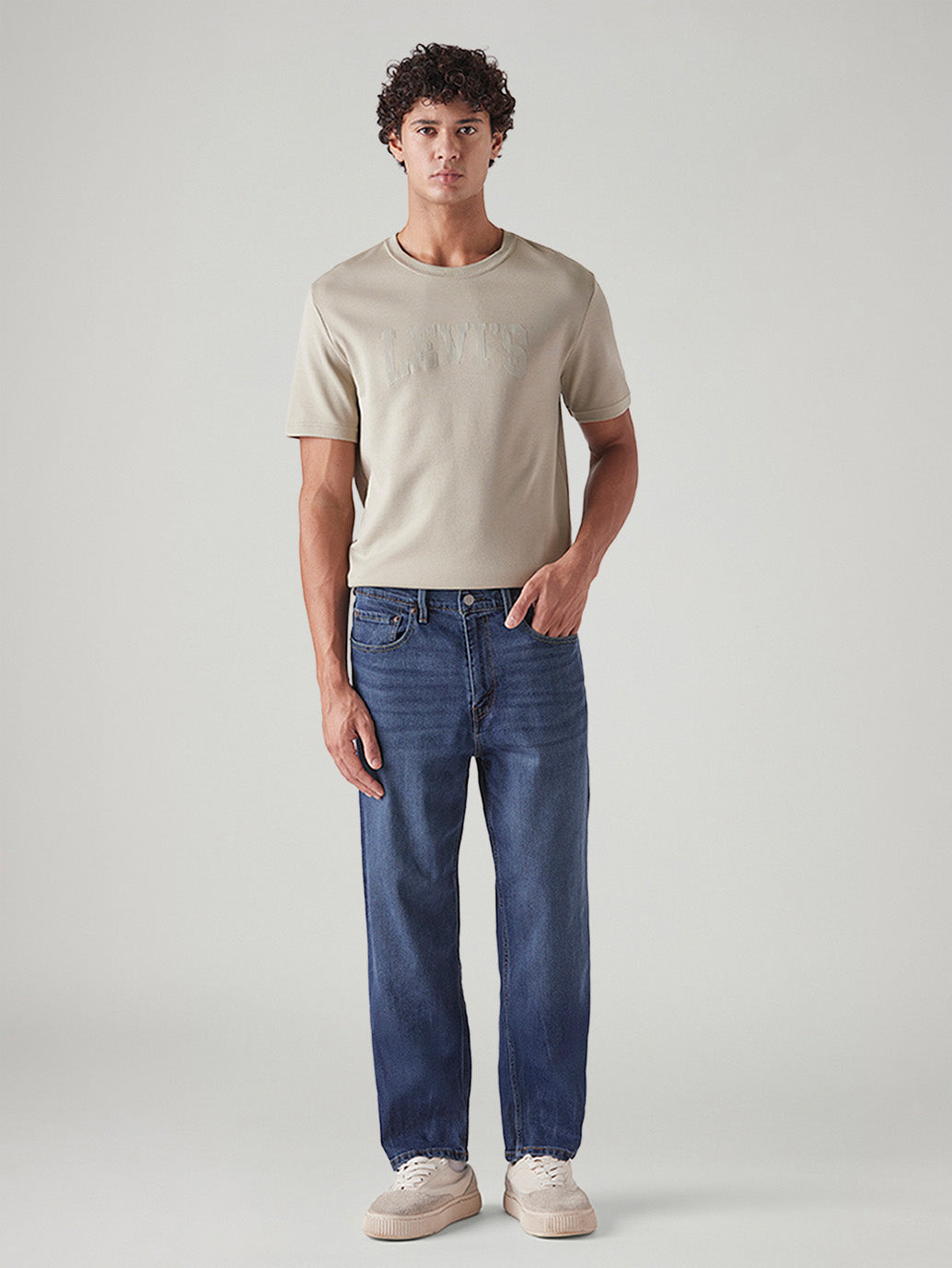 Men's 568 Blue Loose Fit Mid Rise Jeans - Styleshot View