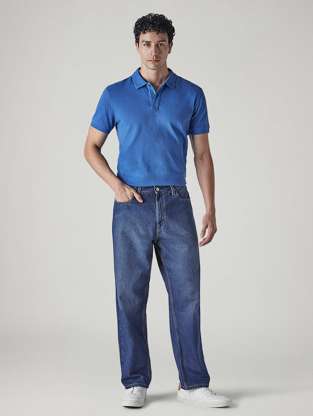 Men's 568 Blue Loose Fit Mid Rise Jeans - Front View
