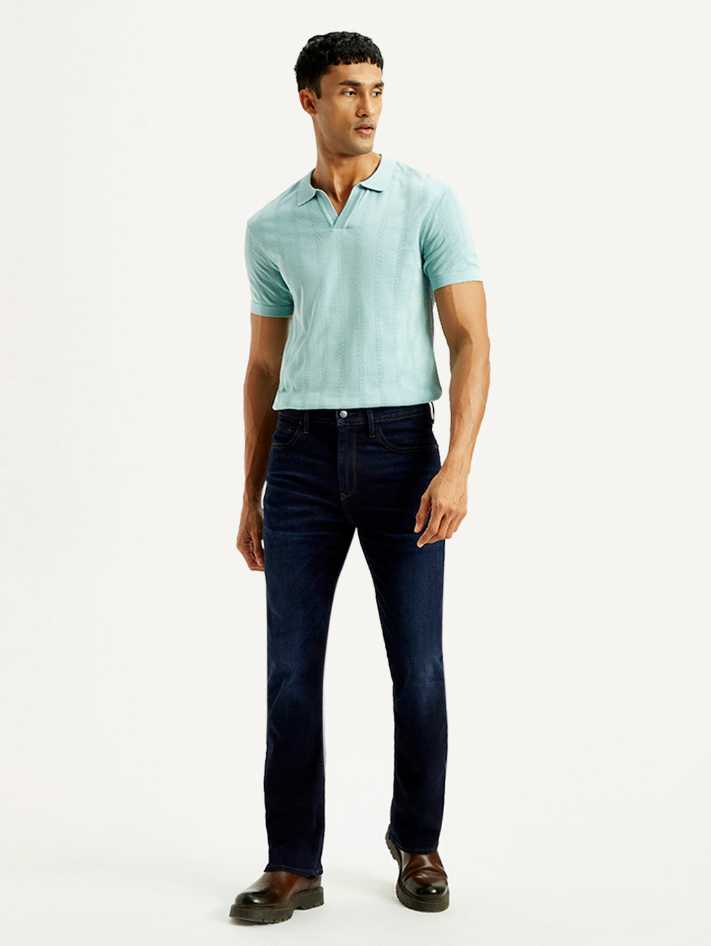 Men's Redloop 527 Med Indigo Bootcut Fit Mid Rise Jeans - Front View