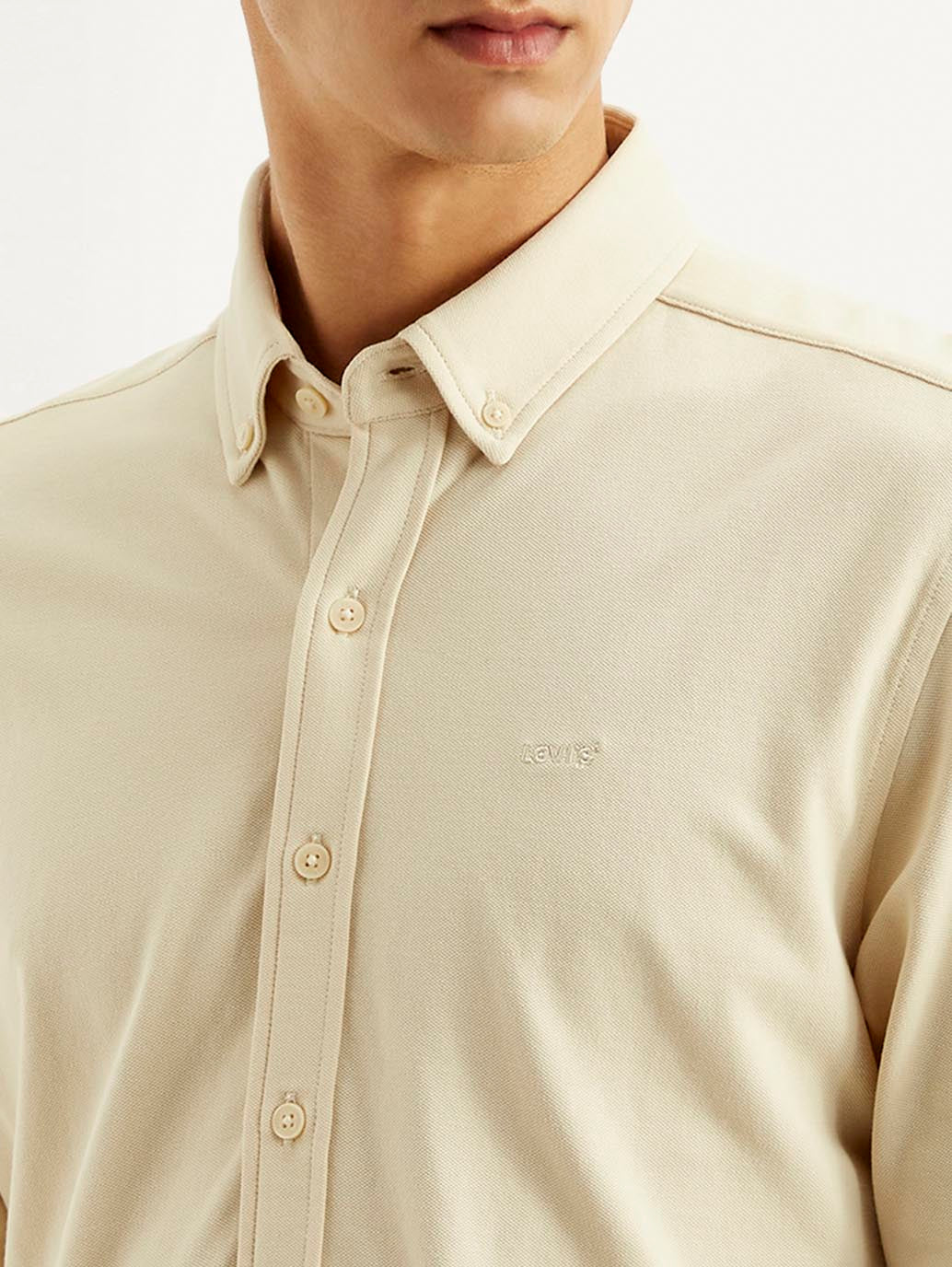 Men's Solid Slim Fit Knit Shirt - Detail View