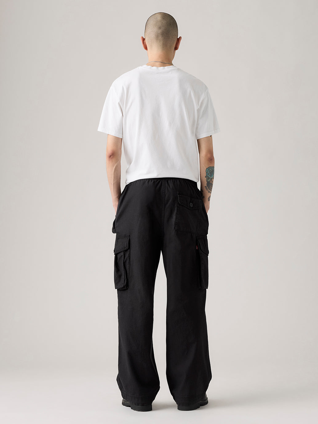 Men's Black Baggy Fit Mid Rise Cargo Trousers - Back View