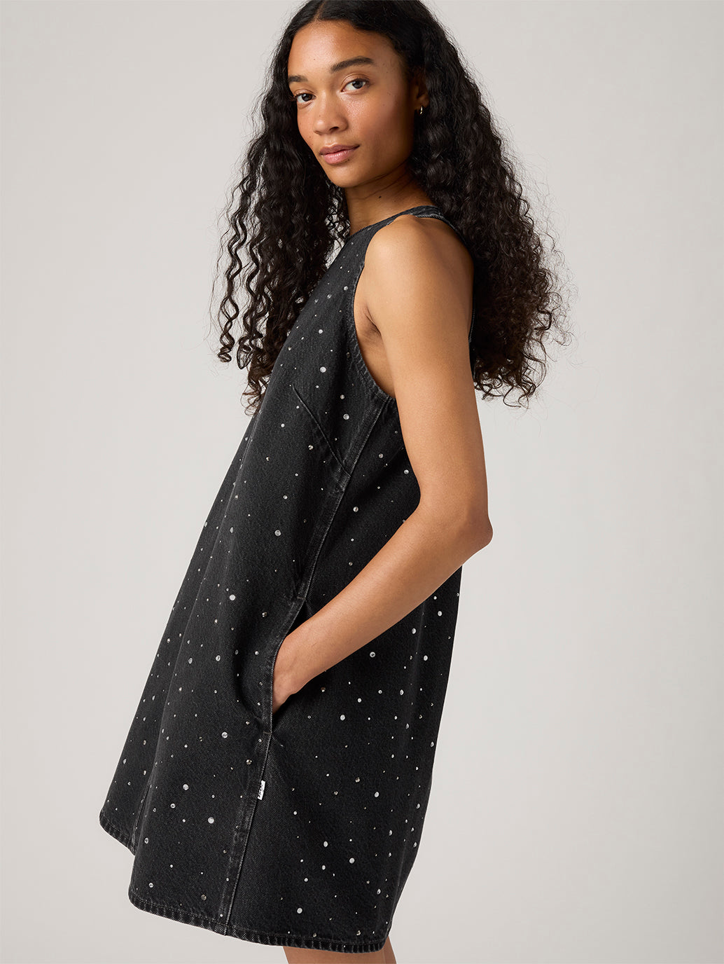 Women's '90s Shift Denim Dress - Detail View