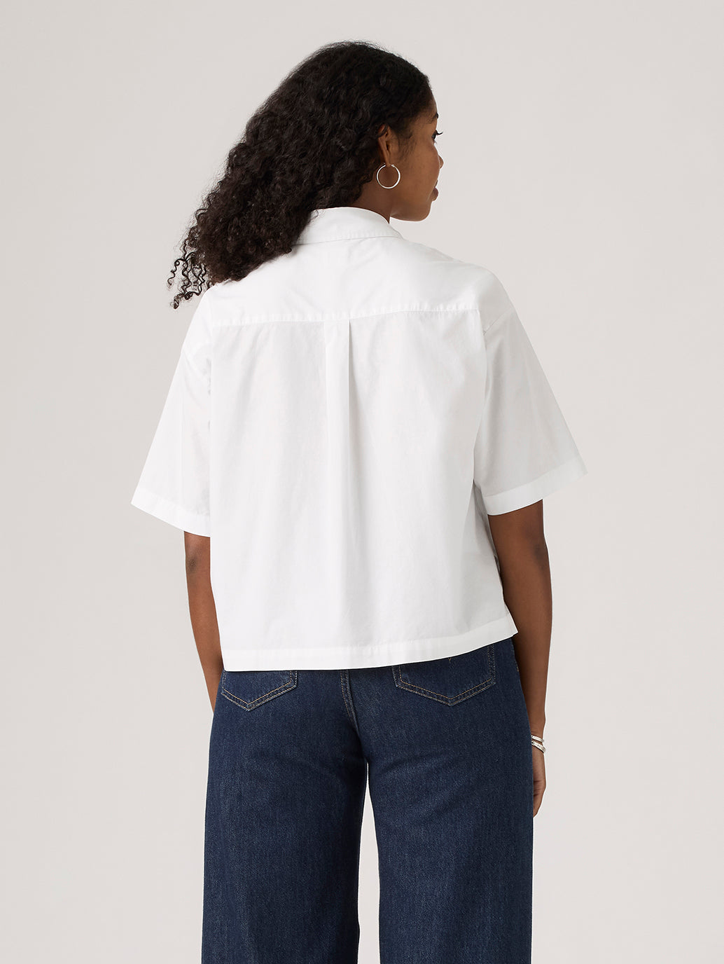 Women's Harlie Short-Sleeve Cropped Shirt - Back View
