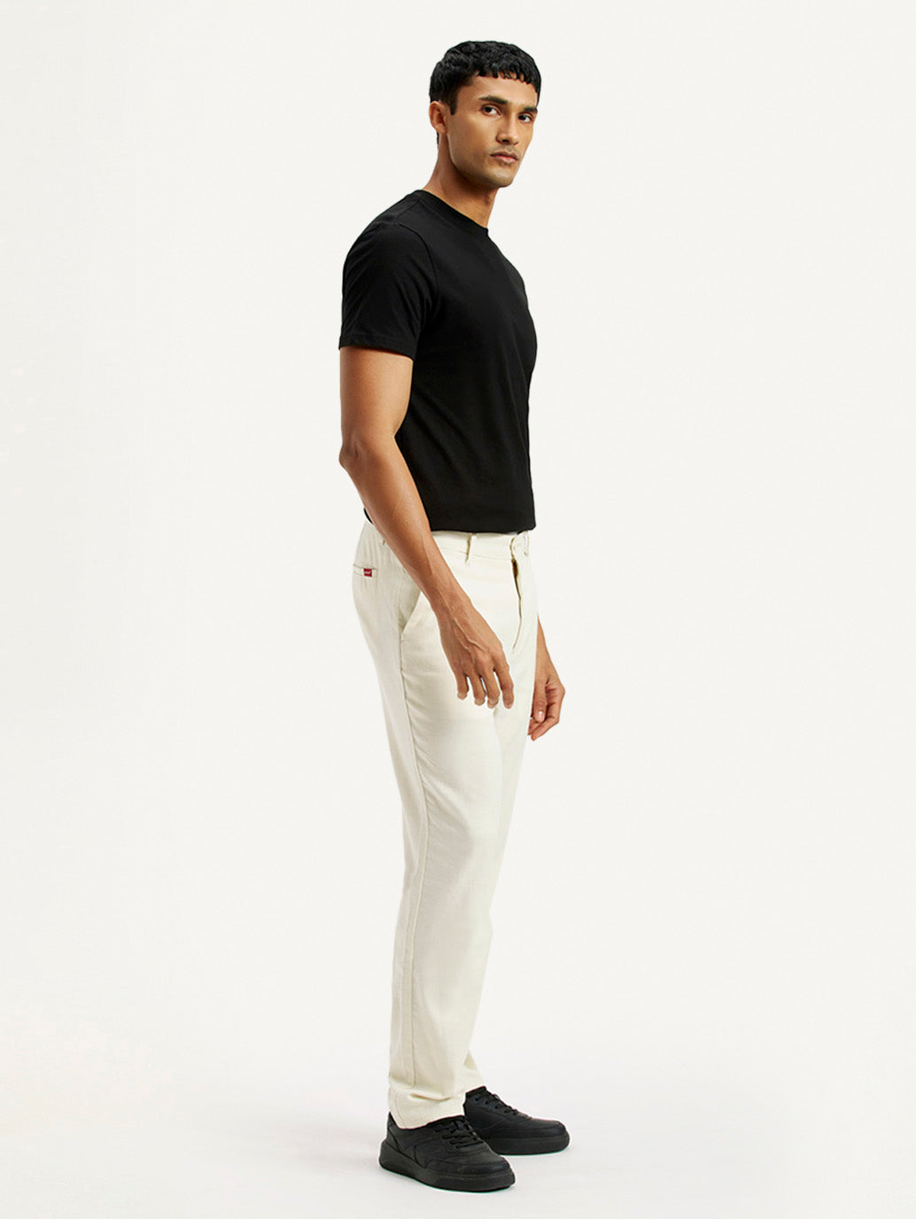Men's White Relaxed Straight Fit Mid Rise Linen Trousers - Side View