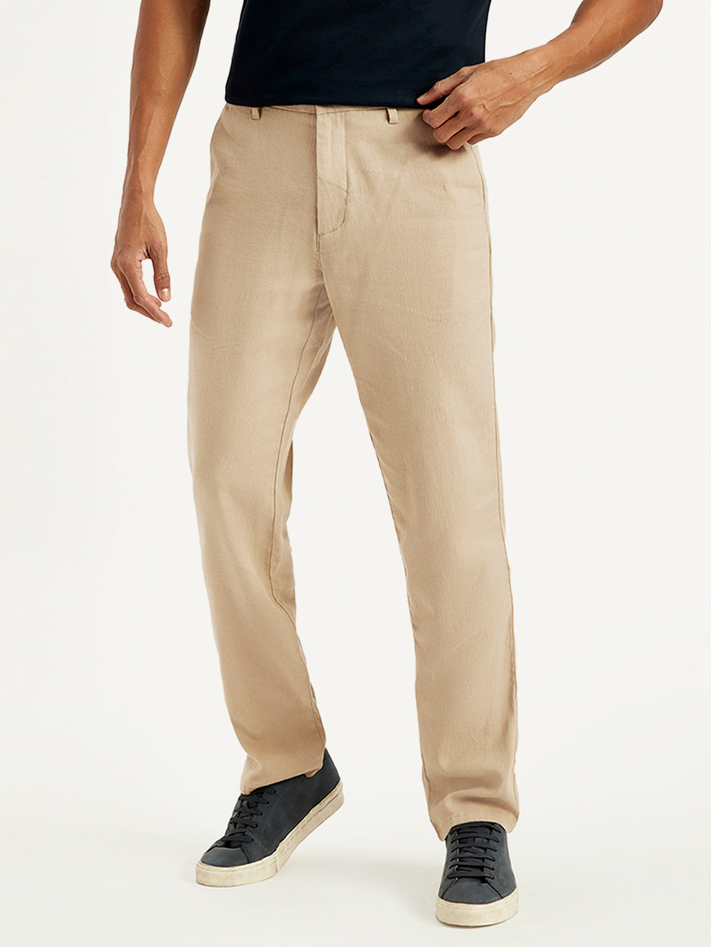 Men's Green Relaxed Straight Fit Linen Chinos - Front View
