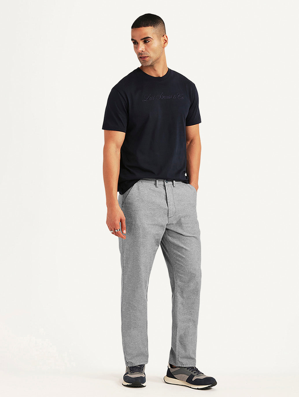 Men's Light Grey Relaxed Fit Linen Chinos - Styleshot View