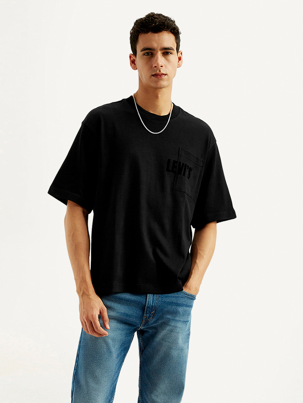 Men's Solid Loose Fit T-shirt - Styleshot View