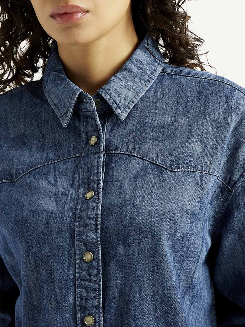 Women's Washed Relaxed Fit Denim Shirt - 20 View