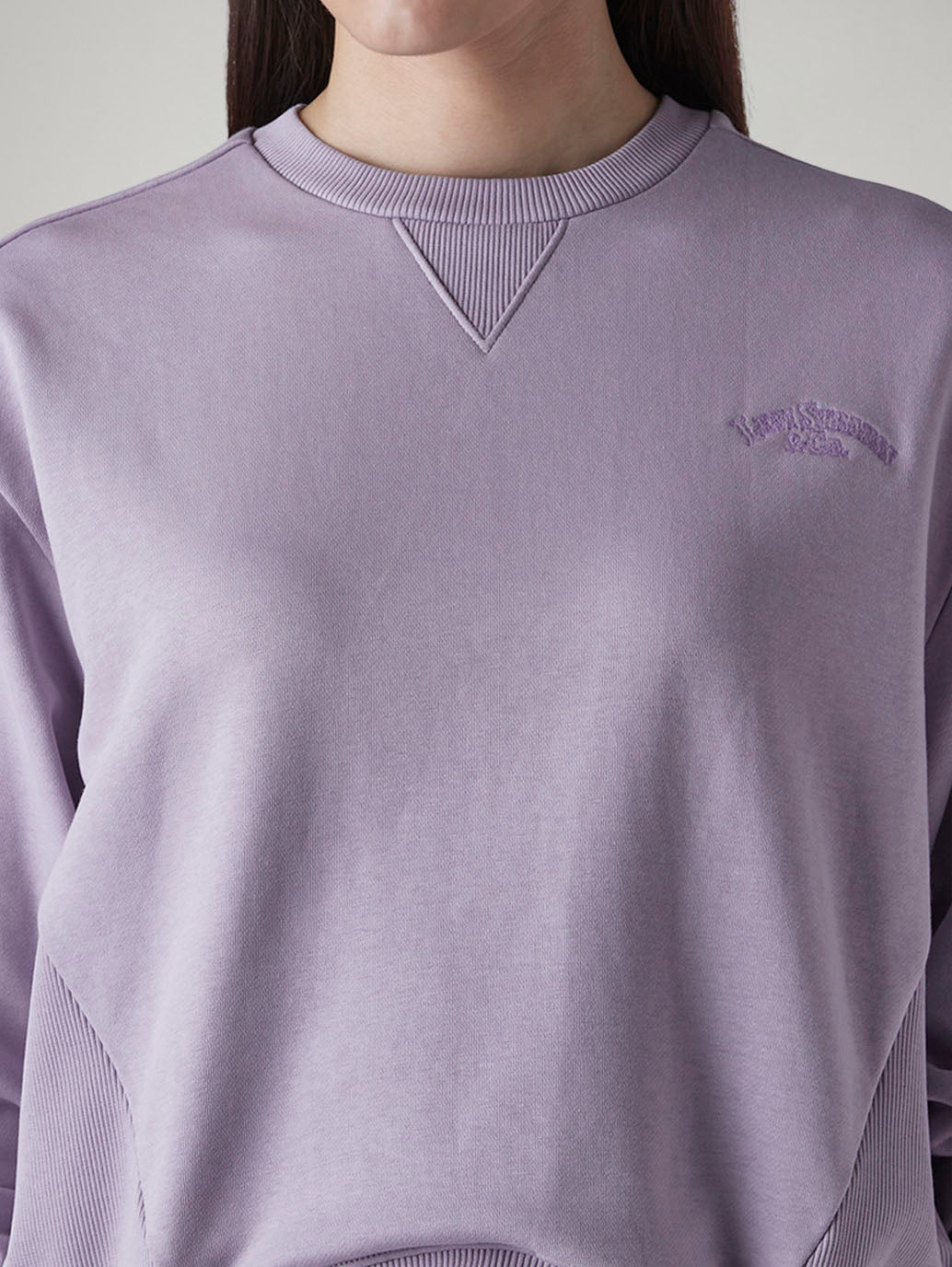 Women's Solid Regular Fit Sweatshirt - detail View