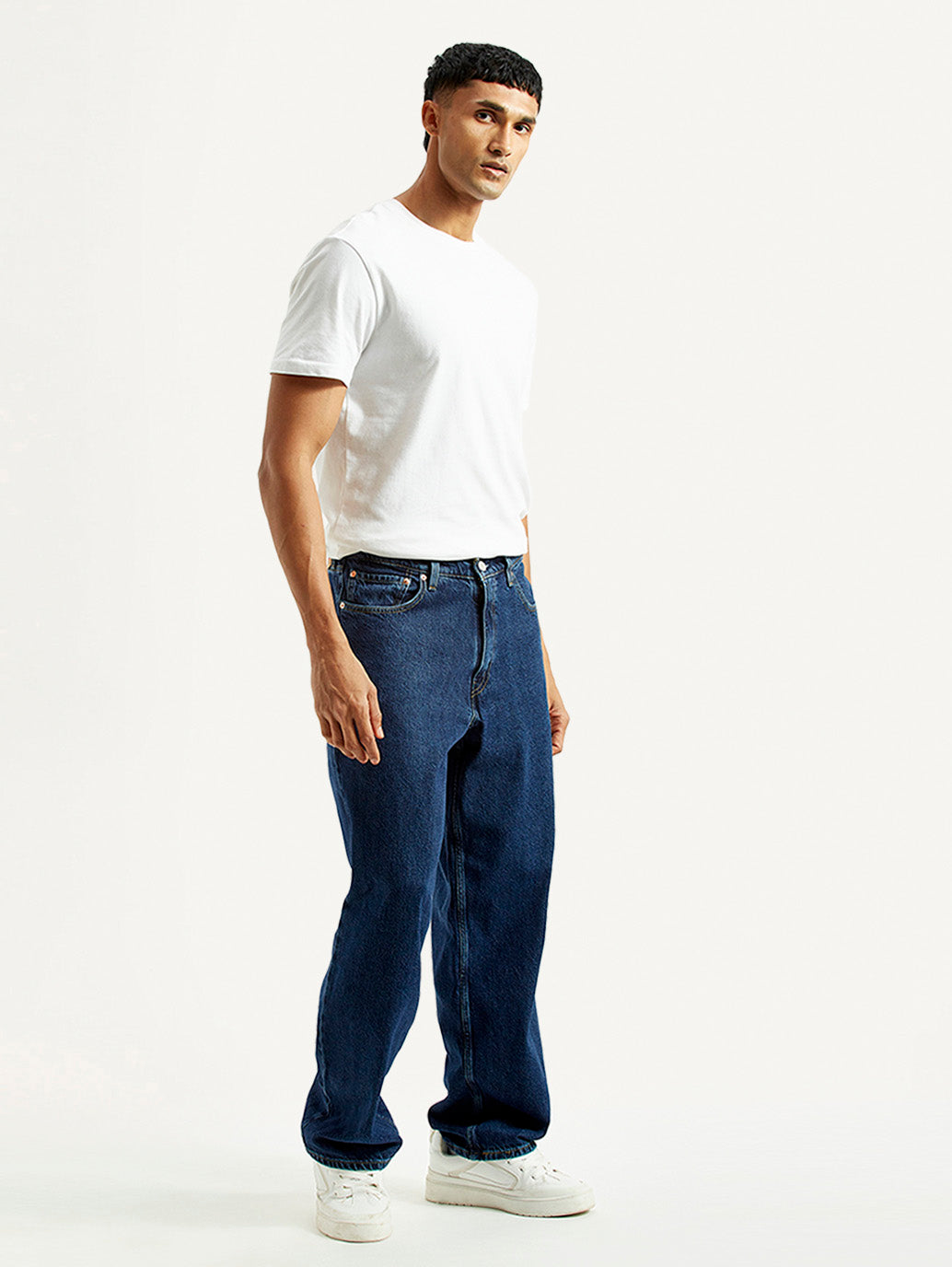 Men's 578 Dark Blue Loose Fit Mid Rise Jeans - Side View