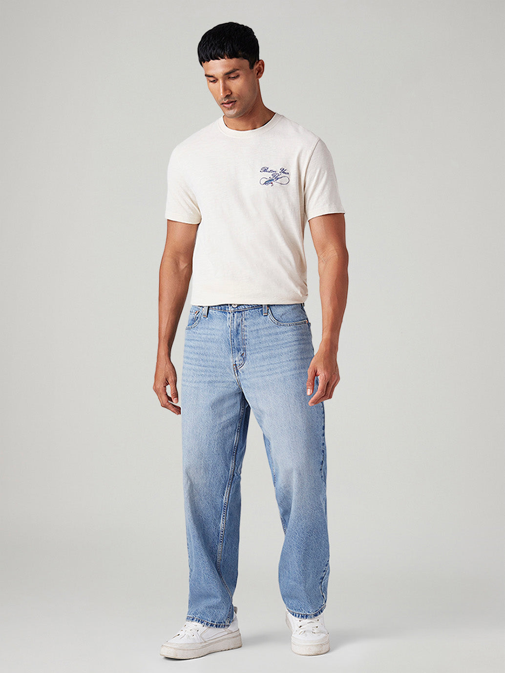 Men's 578 Light Blue Baggy Fit Mid Rise Jeans - Front View