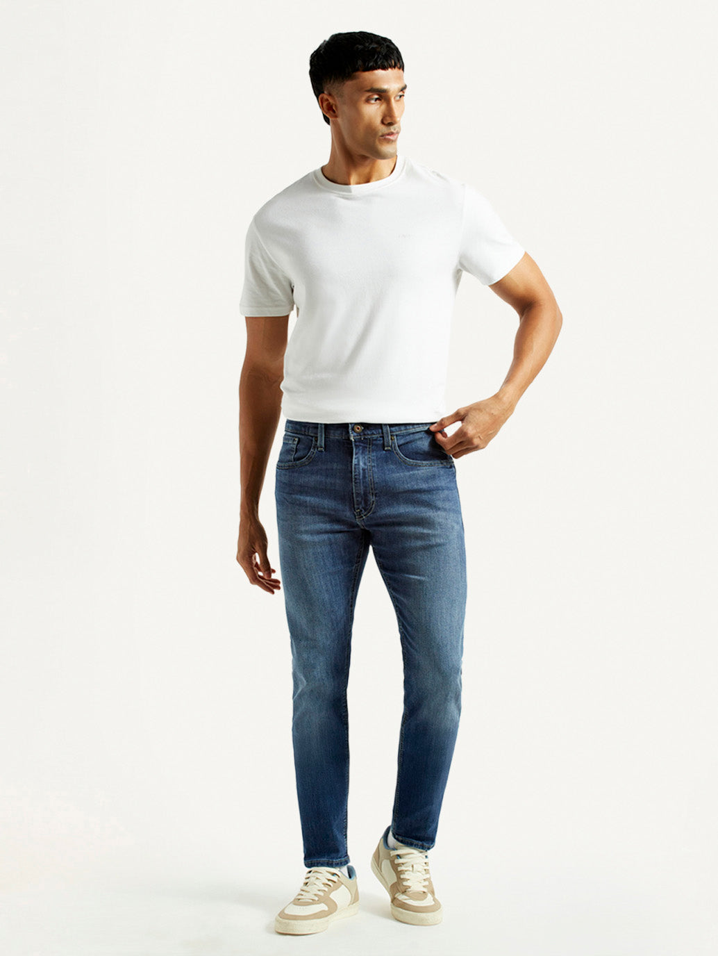 Men's 512 Blue Slim Tapered Fit Mid Rise Jeans - Front View