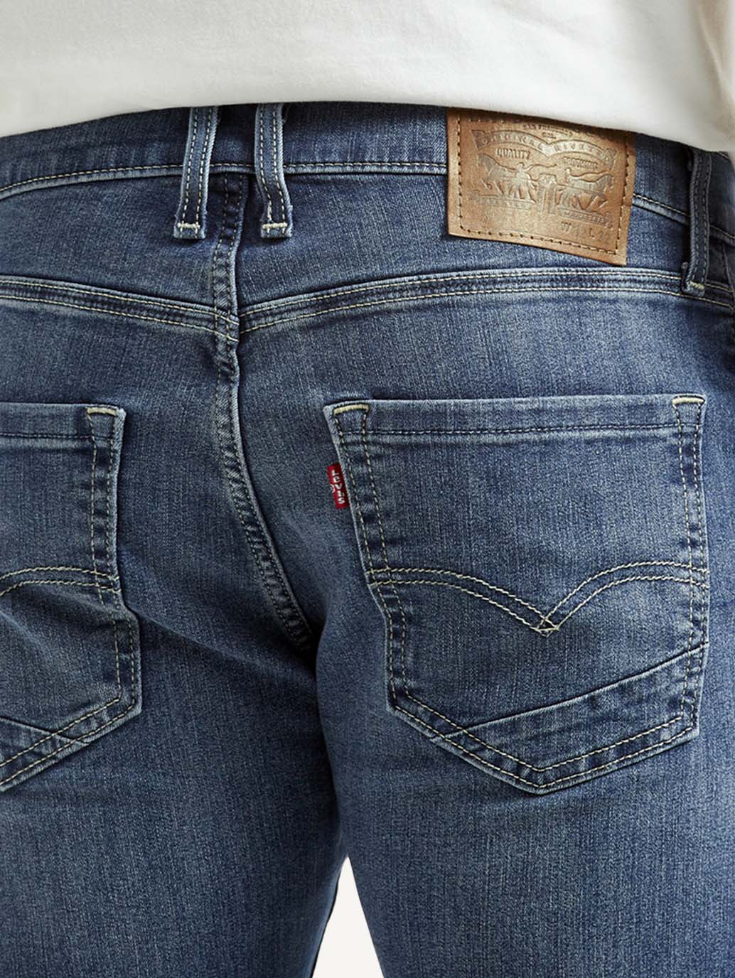 Men's 512 Blue Slim Tapered Fit Mid Rise Jeans - Detail View