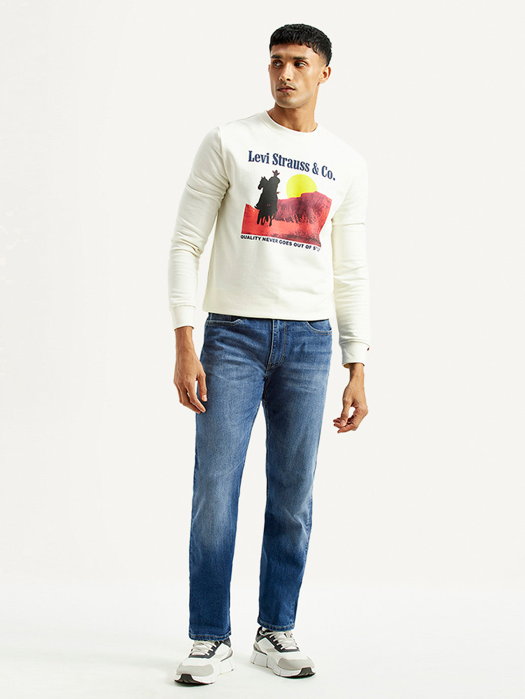 Men's 513 Blue Slim Straight Fit Mid Rise Jeans - Front View