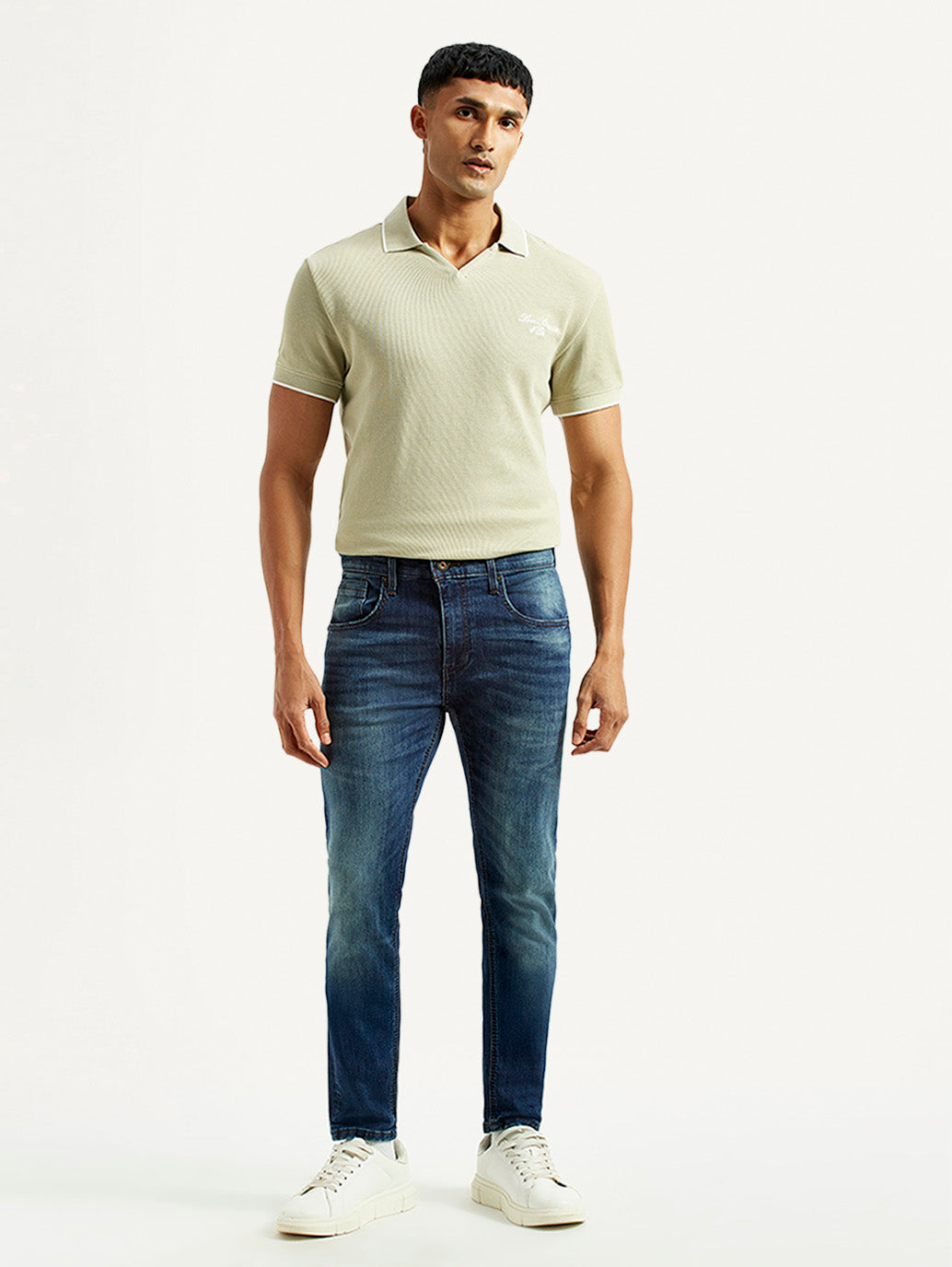 Men's 512 Blue Slim Tapered Fit Mid Rise Jeans - Front View