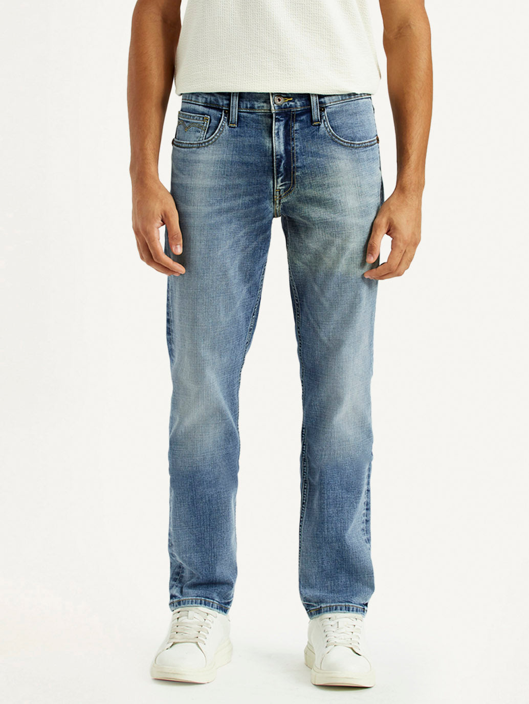 Men's 511 Light Indigo Slim Fit Mid Rise Jeans - Front View