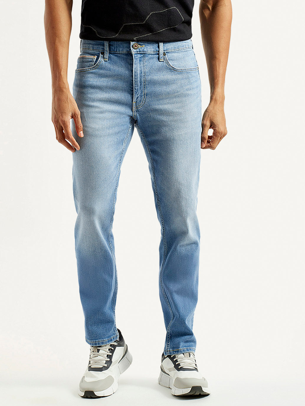 Men's 511 Light Blue Slim Fit Mid Rise Jeans