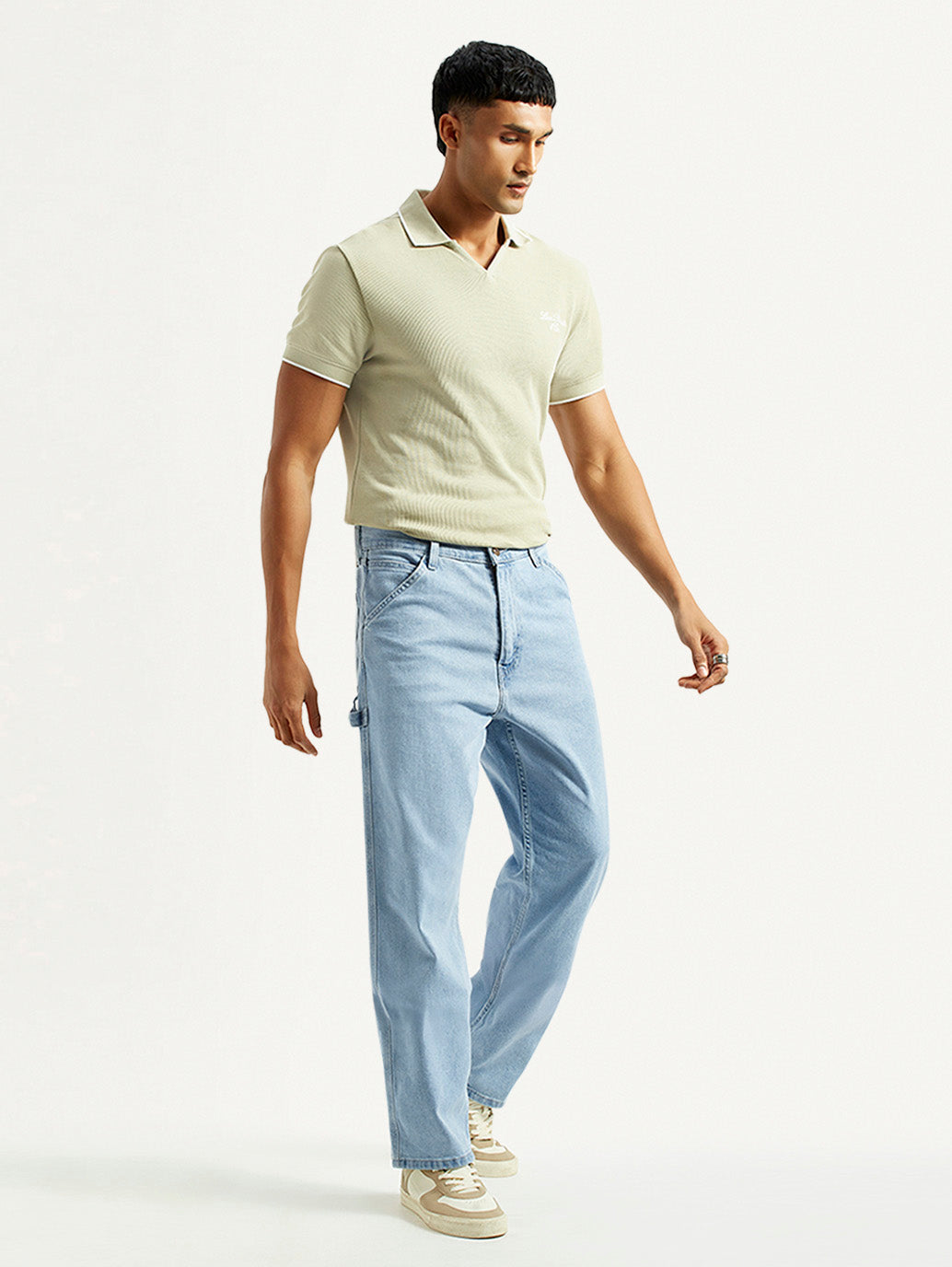 Men's 568 Light Blue Loose Fit Mid Rise Carpenter Jeans - Side View