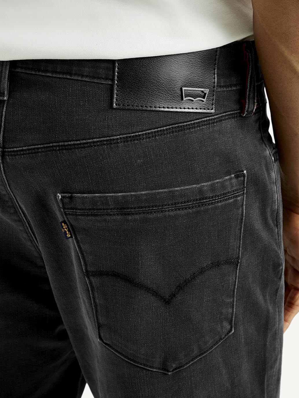 Men's Redloop 541 Black Athletic Tapered Fit Mid Rise Jeans - Detail View