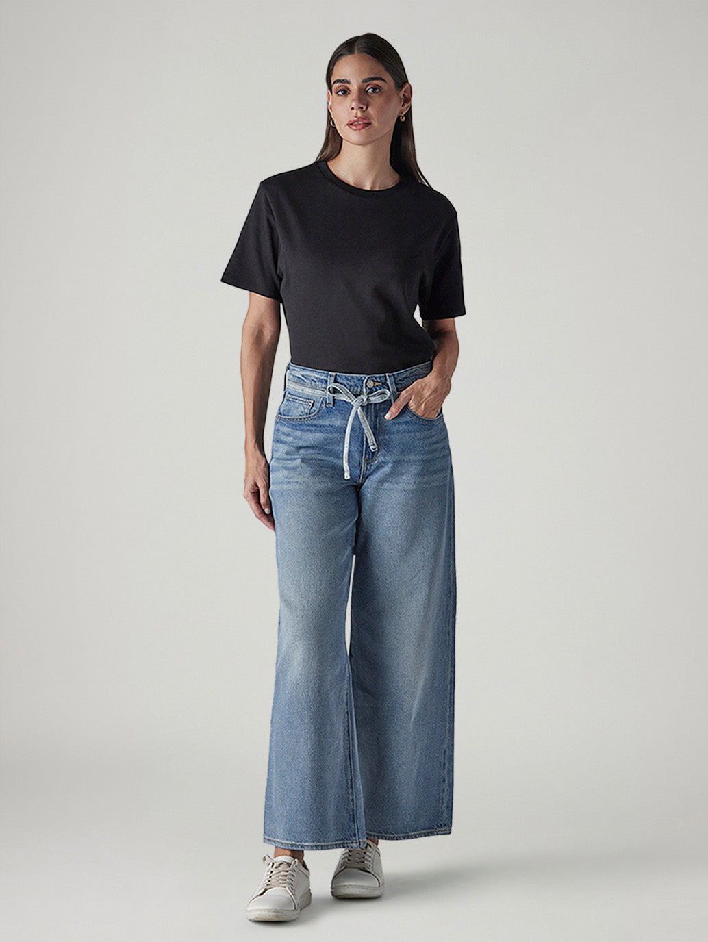 Women's Light Indigo Baggy Fit High Rise Cinched Jeans - 02b9ec1e-eab1-4cb1-859b-c6c334b11c21 View