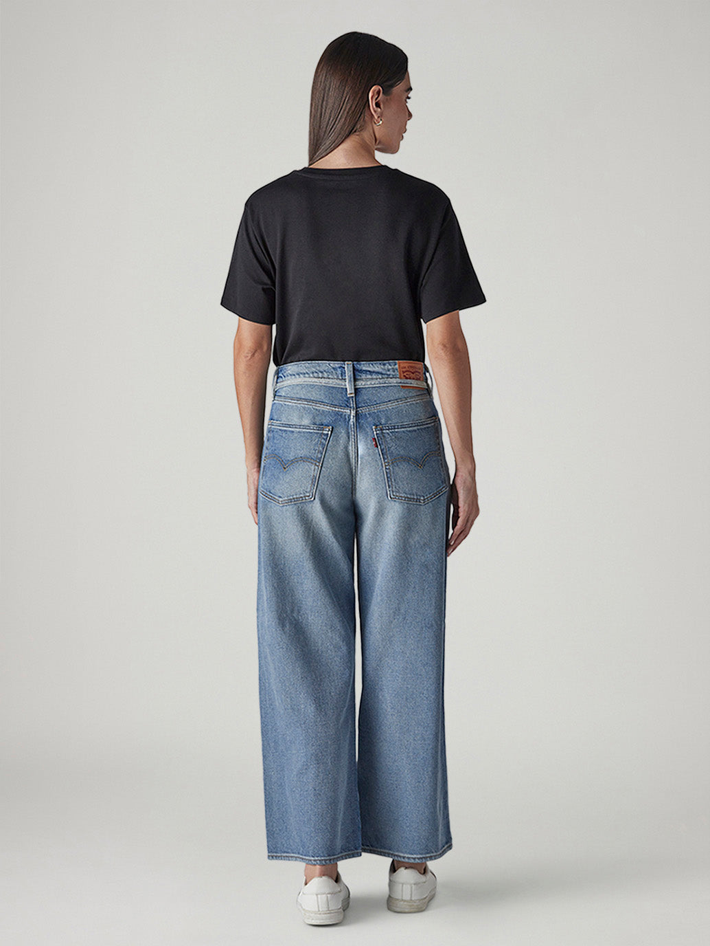 Women's Light Indigo Baggy Fit High Rise Cinched Jeans - 1e206584-0ea0-4281-b7a0-5f2fdbe498ba View