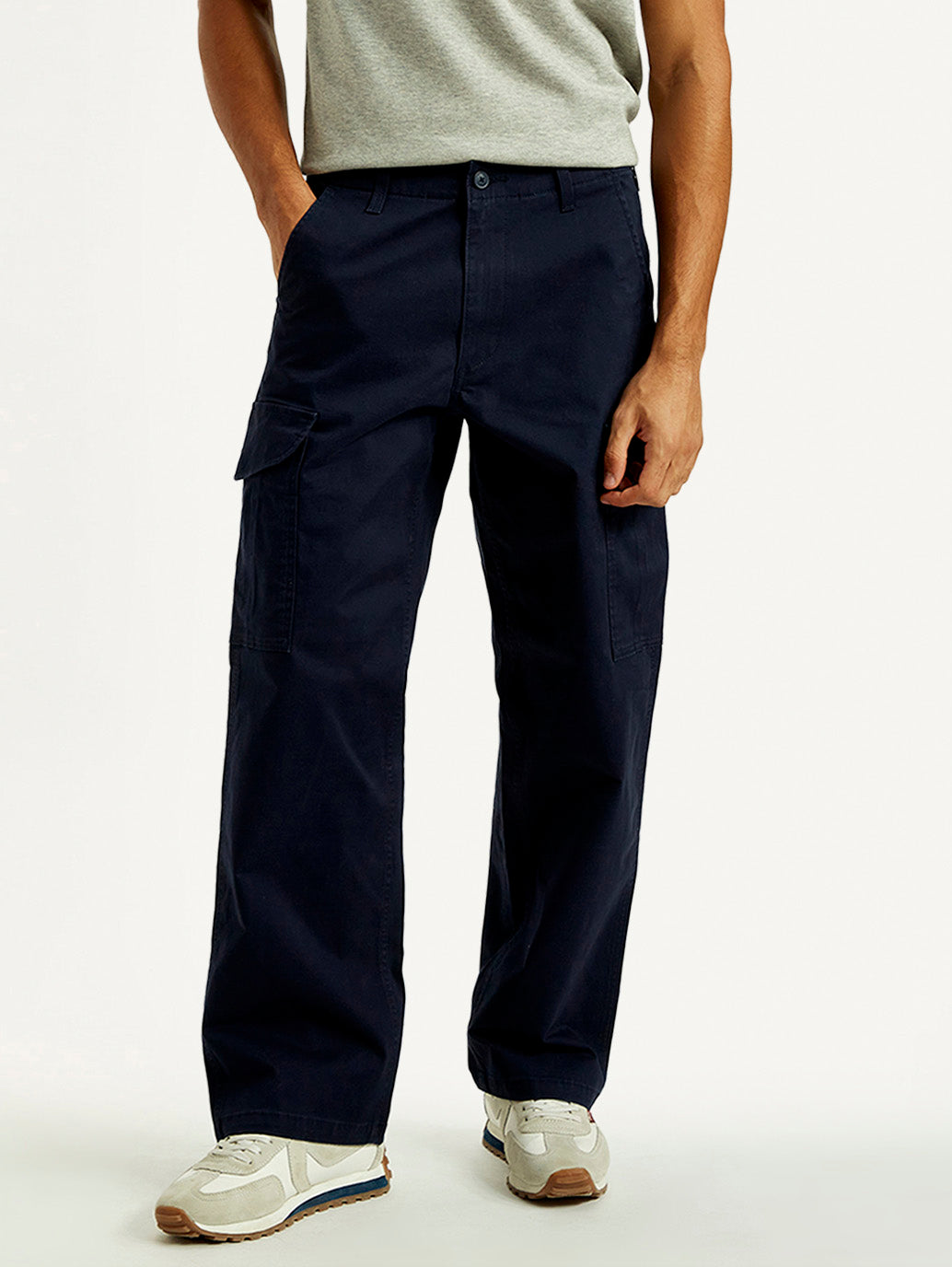 Men's 511 Blue Slim Fit Mid Rise Cargo Trousers - Front View