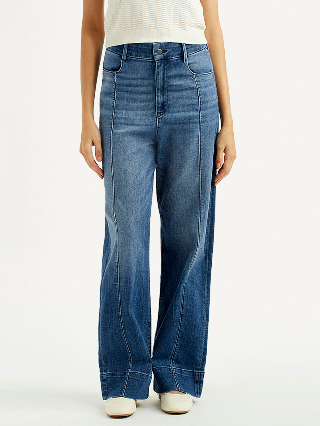 Women's Redloop Blue Loose Fit High Rise Jeans - Front View