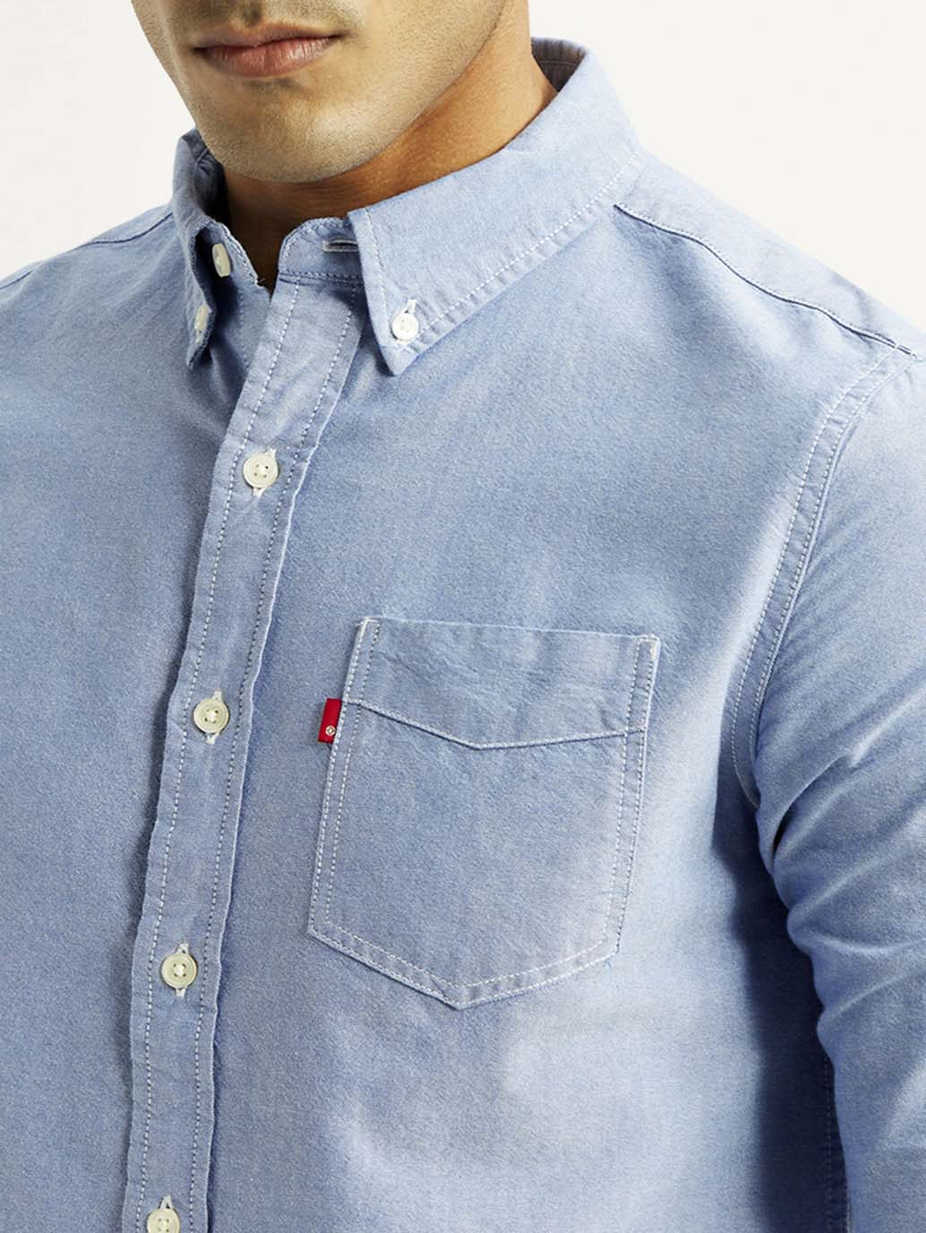 Men's Solid Slim Fit Oxford Shirt - Detail View