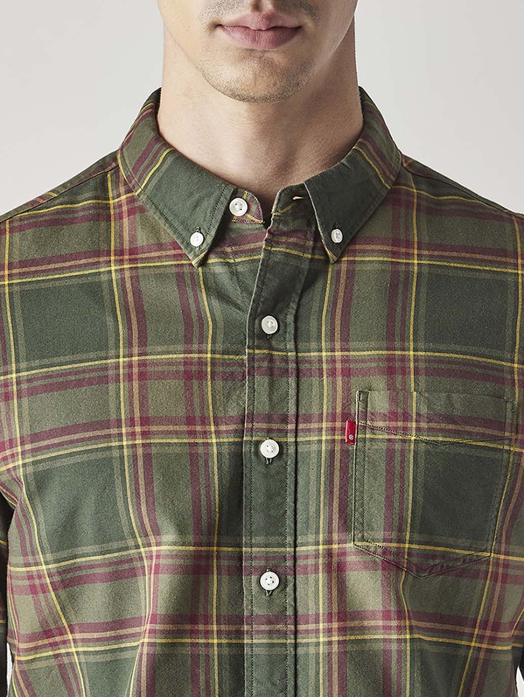 Men's Checkered Slim Fit Oxford Shirt - Detail View
