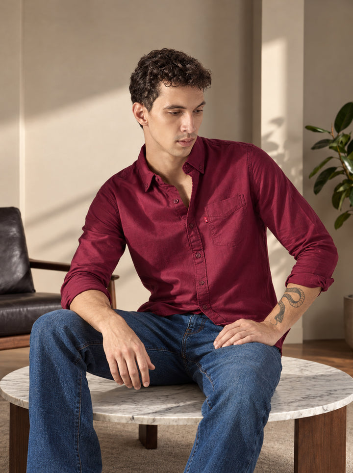 Men's Solid Button Down Collar Slim Fit Oxford Shirt