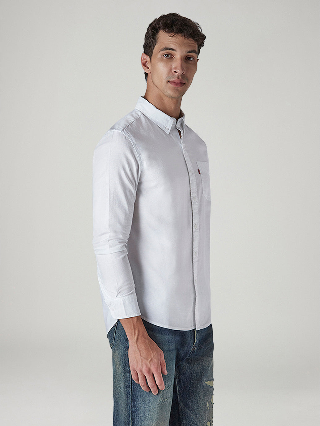 Men's Solid Button Down Collar Slim Fit Oxford Shirt - 20 View