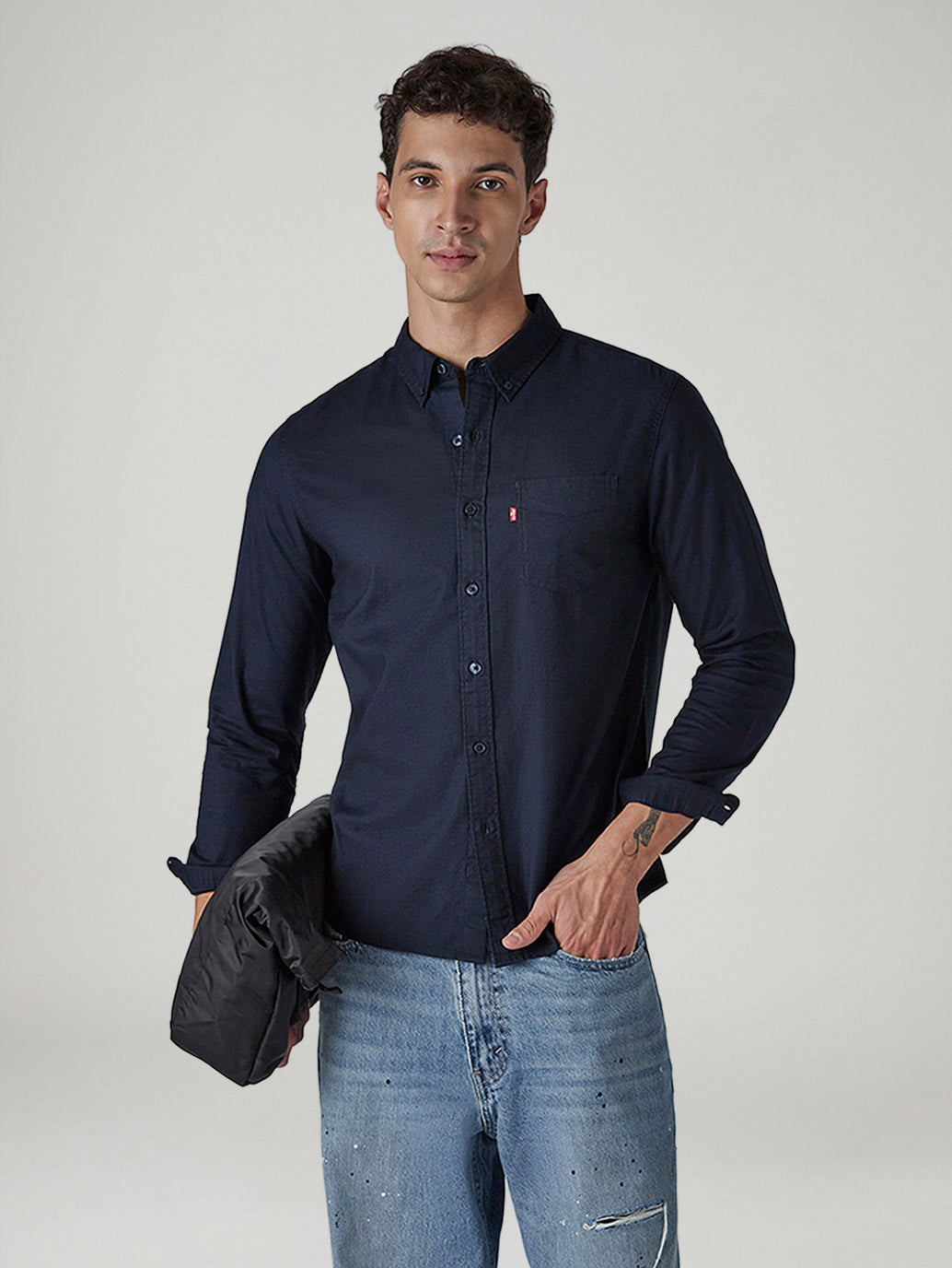 Men's Solid Button Down Collar Slim Fit Oxford Shirt